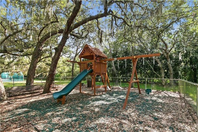 18729 BASCOMB LANE, Hudson, FL 34667