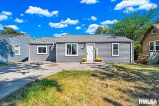 104 CHERRY Lane, Washington, IL 61571