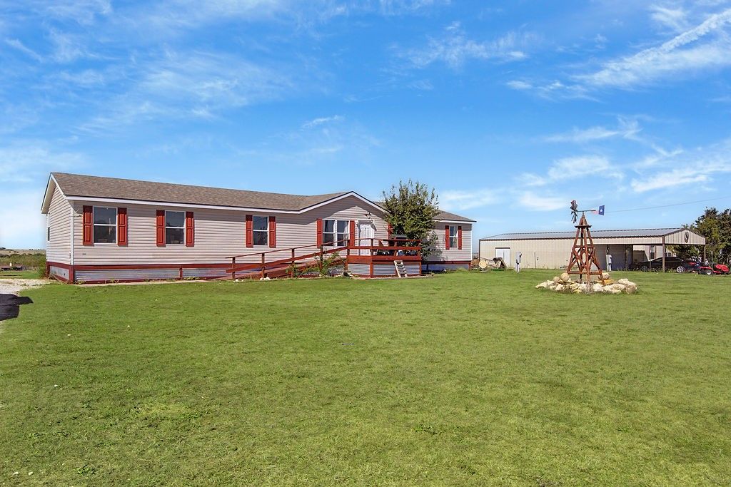 9217 Montana Street, Joshua, TX 76058 — exterior