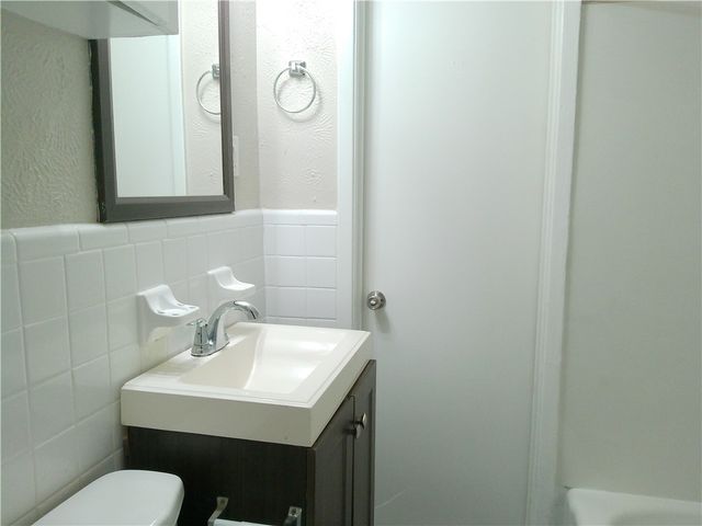 3120 Santa Fe St 1, Corpus Christi, TX 78404