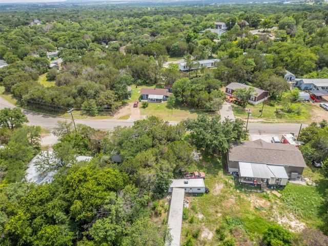 4311 W Oak Trail, Granbury, TX 76048