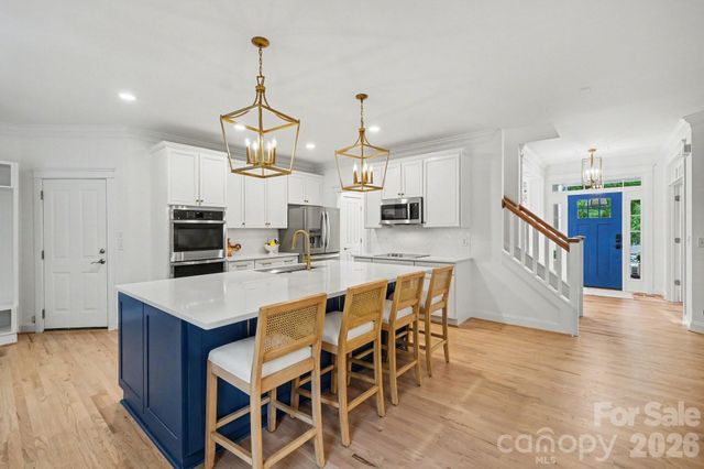 887 Stratford Run Drive, Fort Mill, SC 29708