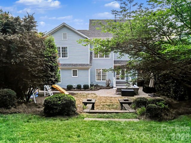 887 Stratford Run Drive, Fort Mill, SC 29708