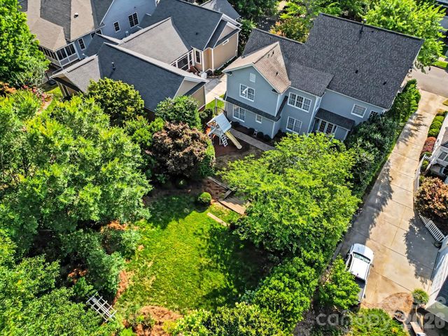 887 Stratford Run Drive, Fort Mill, SC 29708