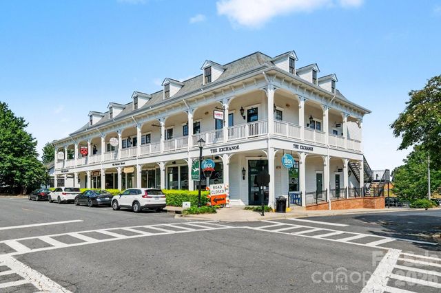 887 Stratford Run Drive, Fort Mill, SC 29708