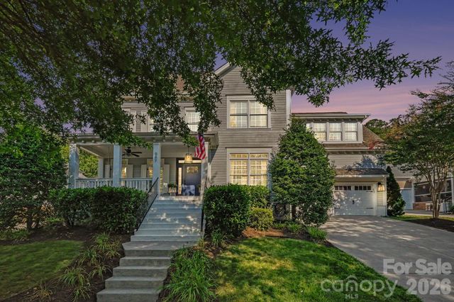 887 Stratford Run Drive, Fort Mill, SC 29708