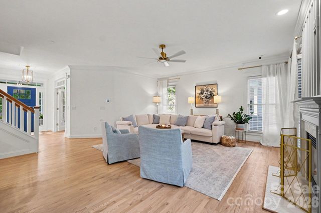 887 Stratford Run Drive, Fort Mill, SC 29708