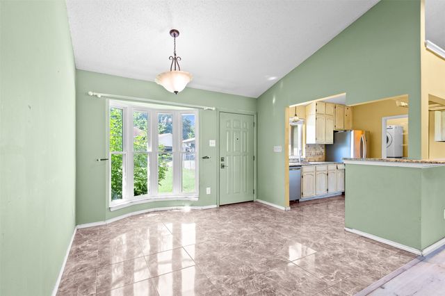 910 Green Canyon Drive, Mesquite, TX 75150