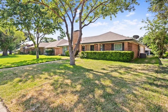910 Green Canyon Drive, Mesquite, TX 75150