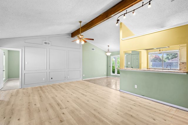 910 Green Canyon Drive, Mesquite, TX 75150