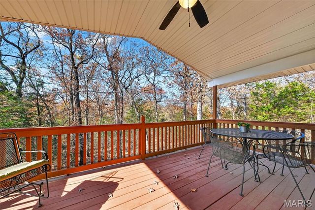 320 Constitution Avenue, De Soto, MO 63020