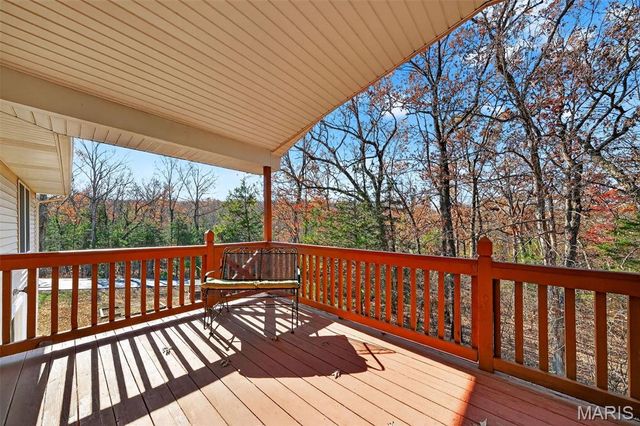 320 Constitution Avenue, De Soto, MO 63020