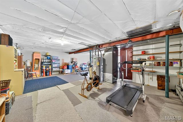 320 Constitution Avenue, De Soto, MO 63020