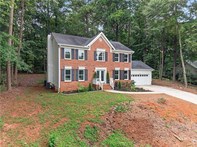 535 Woodrow Drive, Lawrenceville, GA 30043