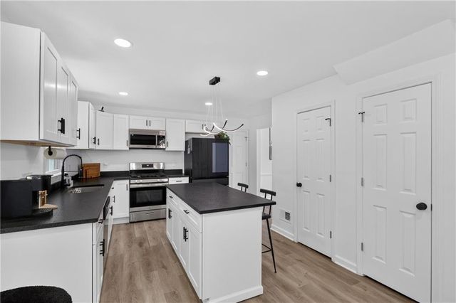 535 Woodrow Drive, Lawrenceville, GA 30043
