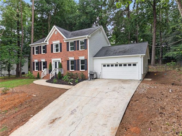 535 Woodrow Drive, Lawrenceville, GA 30043