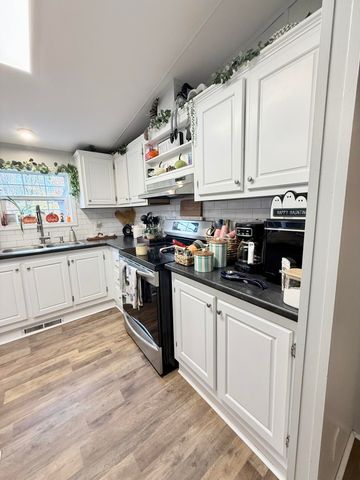 26 Oliver Street, Chazy, NY 12921