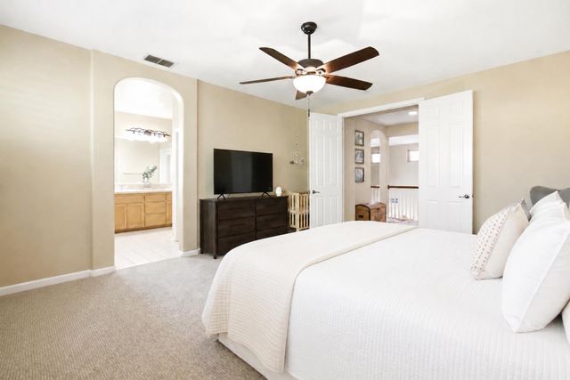 7140 Roycroft Dr, Roseville, CA 95678