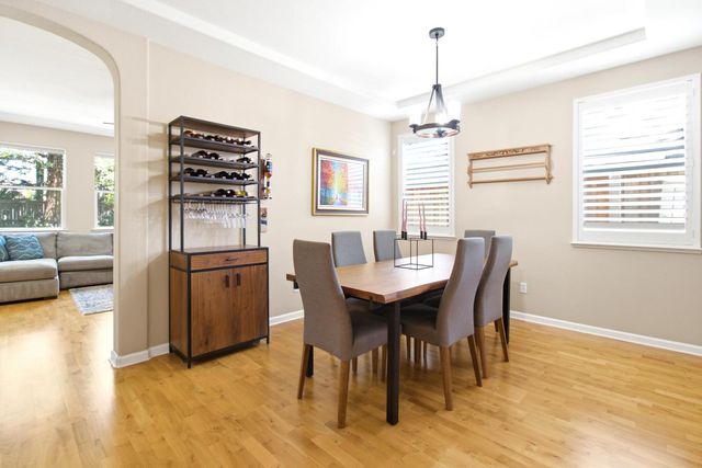 7140 Roycroft Dr, Roseville, CA 95678