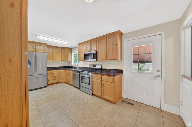 1838 N 1690 W, Layton, UT 84041