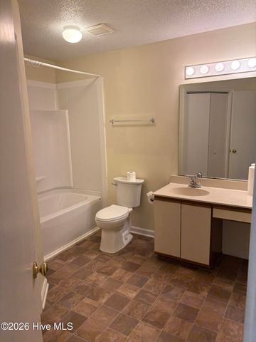 2900 Carthage Drive, Wilmington, NC 28405