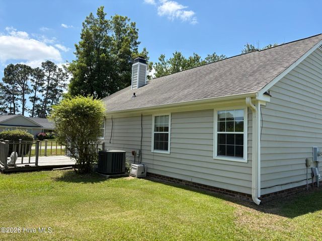 2900 Carthage Drive, Wilmington, NC 28405