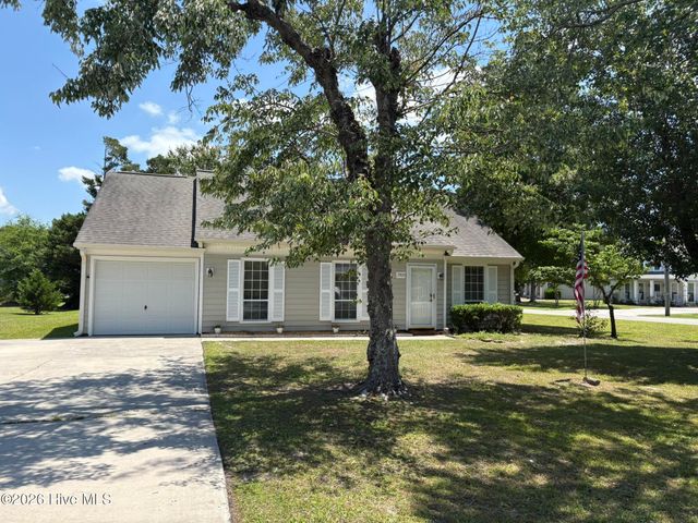 2900 Carthage Drive, Wilmington, NC 28405