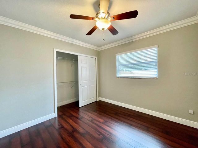 909 N EXCELDA AVENUE, Tampa, FL 33609