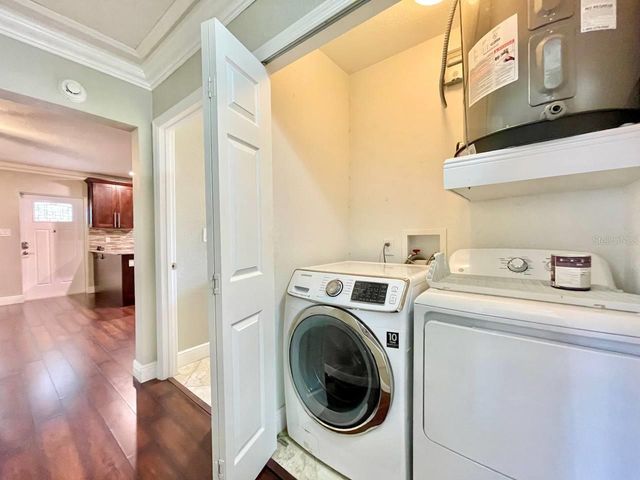 909 N EXCELDA AVENUE, Tampa, FL 33609