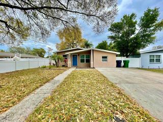 909 N EXCELDA AVENUE, Tampa, FL 33609