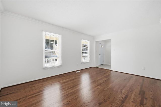 9500 WINDBEAT WAY, Columbia, MD 21046