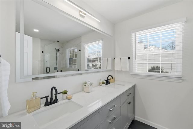 9500 WINDBEAT WAY, Columbia, MD 21046