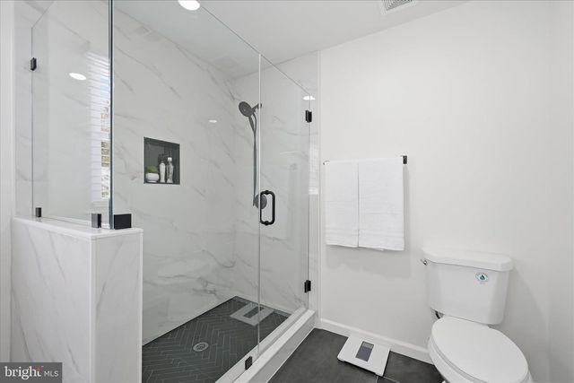 9500 WINDBEAT WAY, Columbia, MD 21046