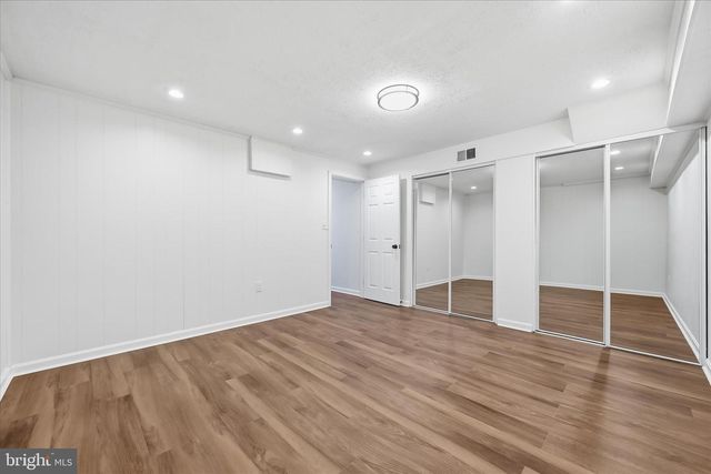 9500 WINDBEAT WAY, Columbia, MD 21046