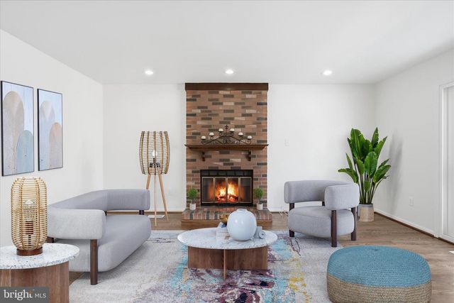 9500 WINDBEAT WAY, Columbia, MD 21046