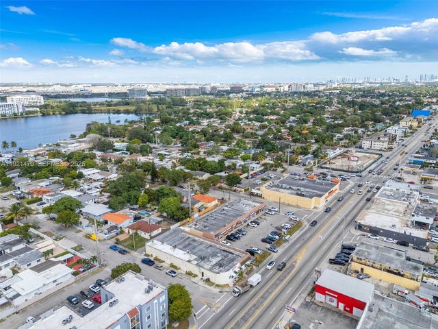 6761 W Flagler Street, Miami, FL 33144