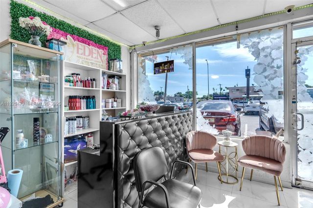 6761 W Flagler Street, Miami, FL 33144