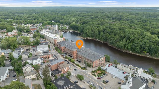 125 Main St Apt 60, Newmarket, NH 03857