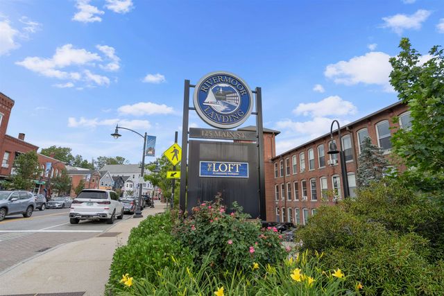 125 Main St Apt 60, Newmarket, NH 03857