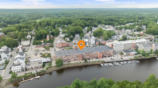 125 Main St Apt 60, Newmarket, NH 03857