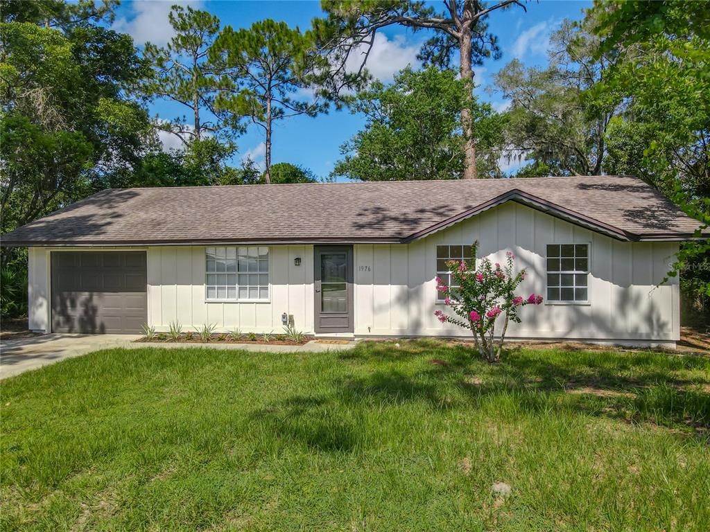 1976 5TH AVENUE, Deland, FL 32724