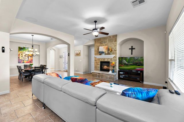 1737 Harvest Dance DR, Leander, TX 78641