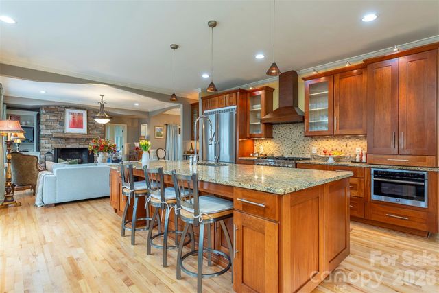 11 Hearthstone Drive, Asheville, NC 28803