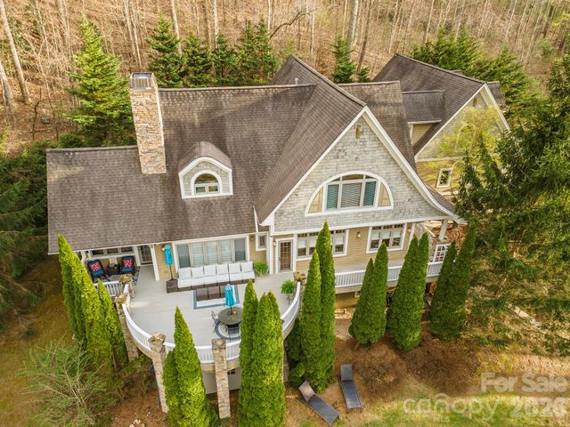 11 Hearthstone Drive, Asheville, NC 28803