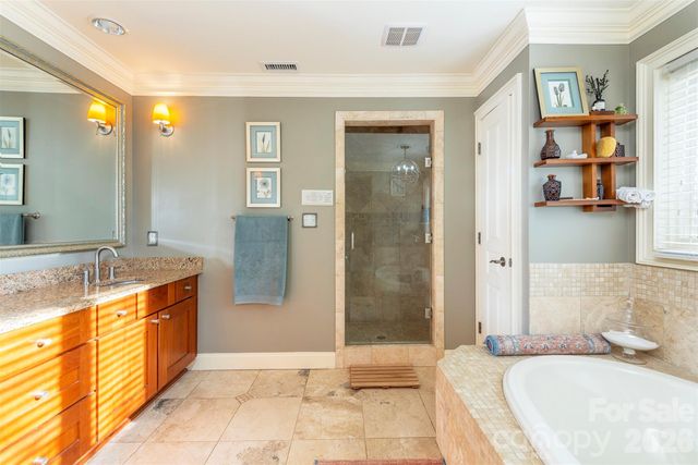 11 Hearthstone Drive, Asheville, NC 28803