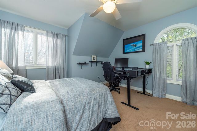 11 Hearthstone Drive, Asheville, NC 28803