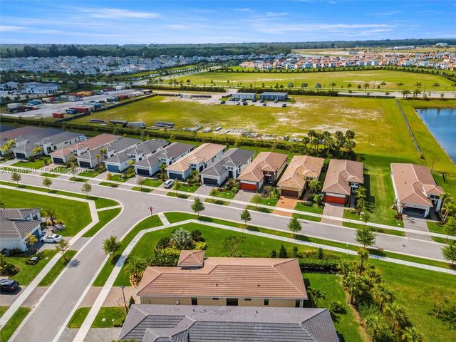 5337 Santa Rosa Ln, Westlake, FL 33470