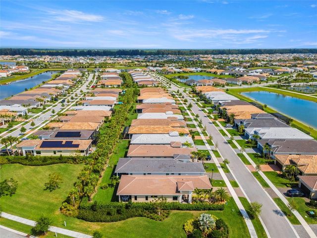 5337 Santa Rosa Ln, Westlake, FL 33470