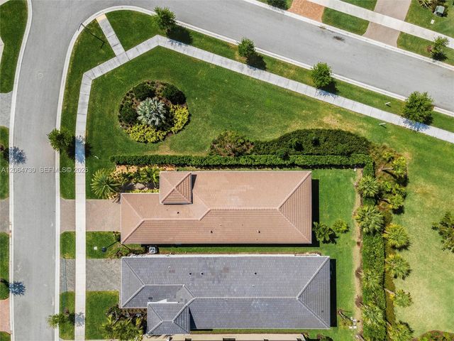 5337 Santa Rosa Ln, Westlake, FL 33470