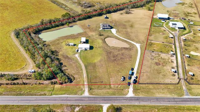 5850 Sh 61, Devers, TX 77538